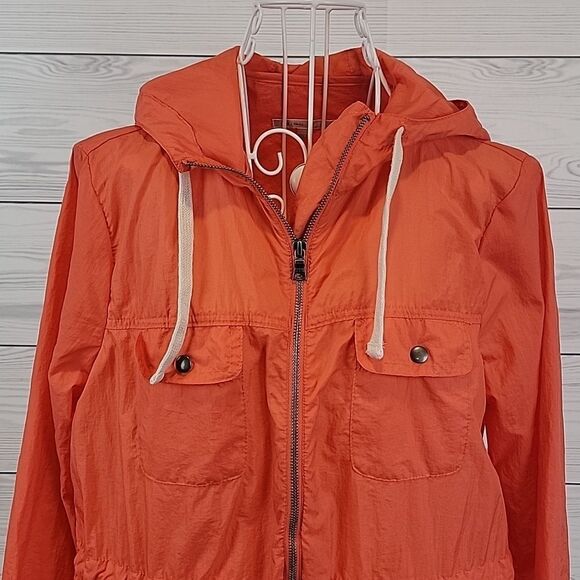 Gap windbreaker in orange lightweight water resistant Size S - Picture 2 of 12